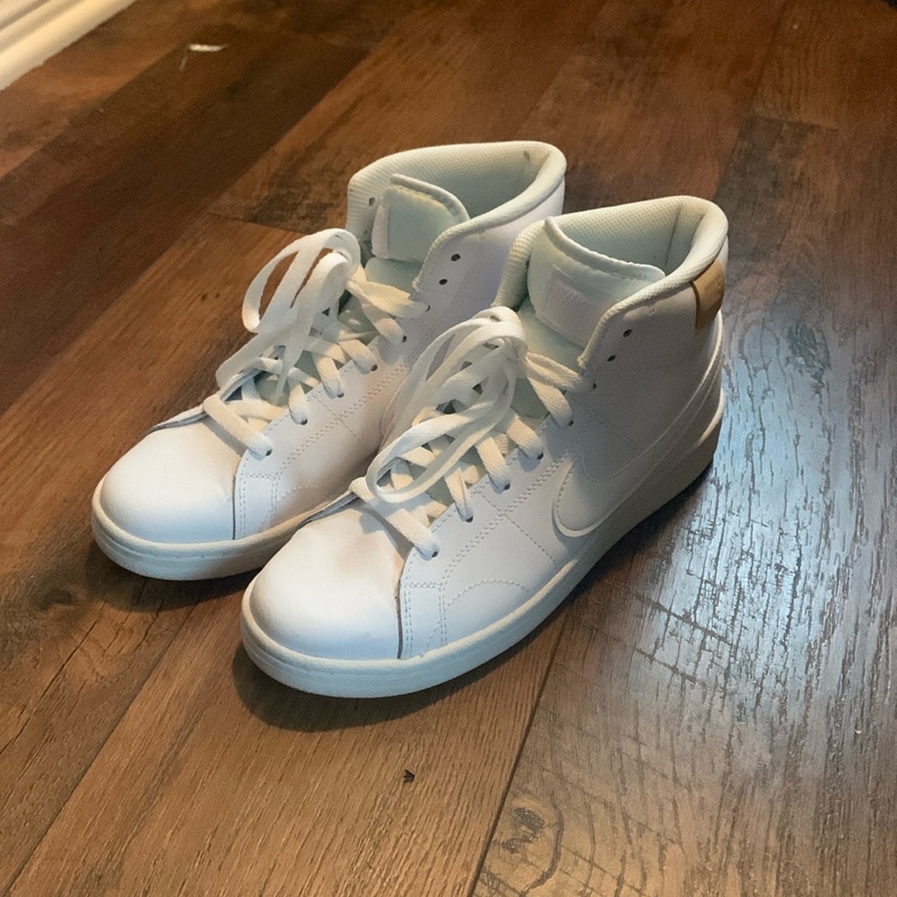 Nike court Royale 2 high tops